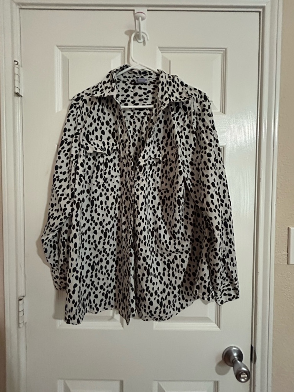 Laura Scott Black and White Spot Print Button-Down Shirt